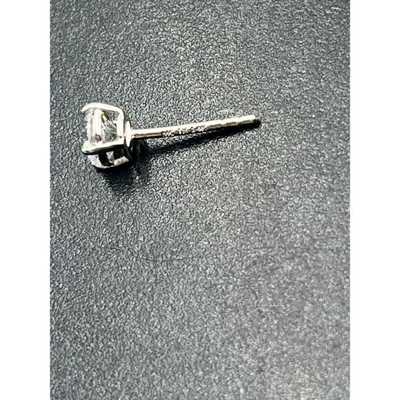 LM Signed 14k White Gold 4 Prong 5mm Round Stud Solitaire CZ Earrings - Picture 6 of 14